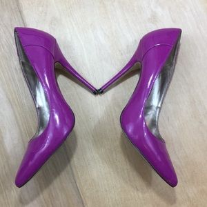 Steve Madden Fuchsia Pink size 10 Closed Toe Heels